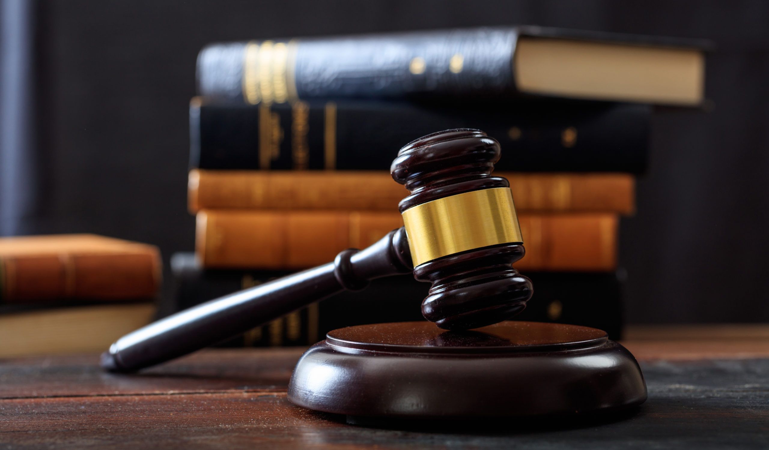 Kahn Yuniver Law